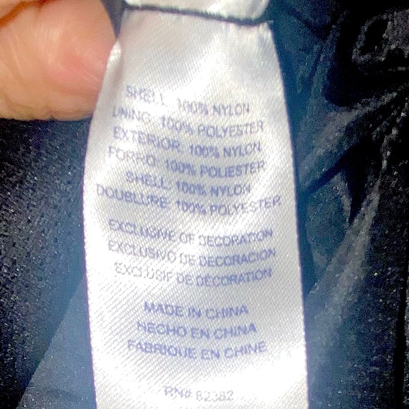 NWOT BOYS SIZE Medium CHAMPION Black and Turquoise Windbreaker Hoodie jacket . - Picture 12 of 13